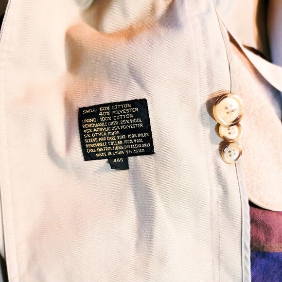 VINTAGE John Weitz size 44S double breasted removable lining belted trench coat - Picture 16 of 16